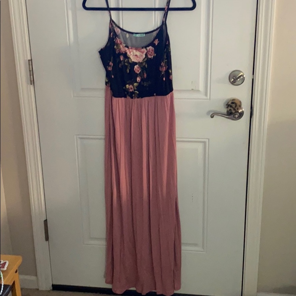 Maxi dress